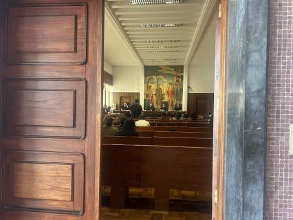 Acusação quer penas entre 3 a 9 anos para as ex-auxiliares de Rabo de Peixe