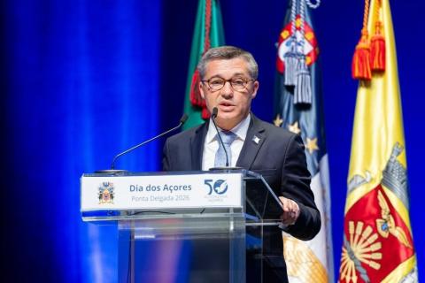 Líder do parlamento açoriano diz que fixar jovens é “maior desígnio da autonomia”