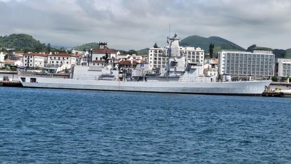 Sete navios de força naval da NATO em Ponta Delgada