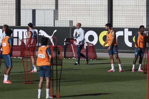 Portugal prepara Croácia no regresso aos treinos 'semi-abertos'