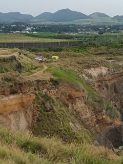 Resgatados dois homens do buraco de São Pedro