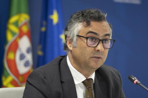 Comissão independente vai avaliar processo após época especial