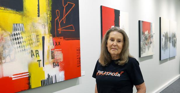 “A arte abstrata não representa a realidade, provoca sensações”