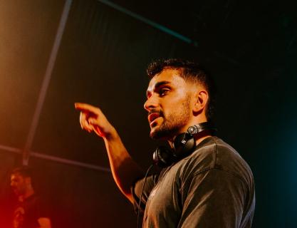 “As pessoas fora da música não têm a noção do quão difícil é produzir uma música”