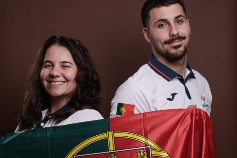 Maria Inês Barros e Leonardo Anastácio são os porta-estandartes