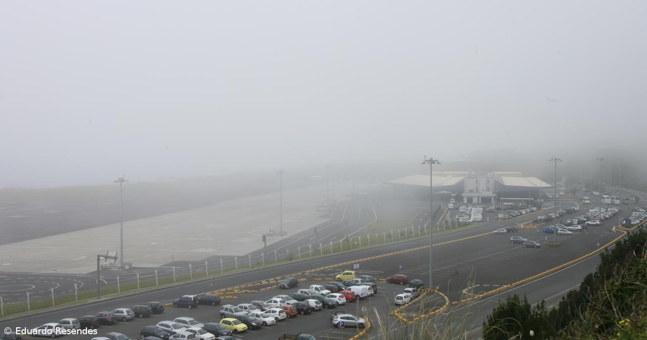 Câmara do Comércio de Ponta Delgada exige certificação CAT III para o aeroporto