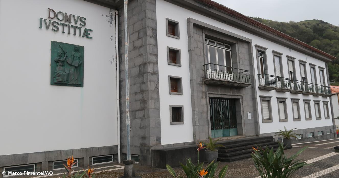 Homem em prisão preventiva por violar medida de coação 