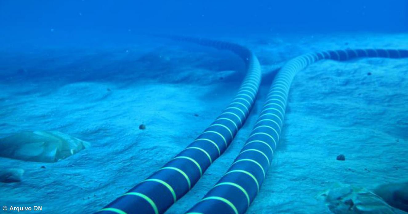 República adia substituição dos cabos submarinos