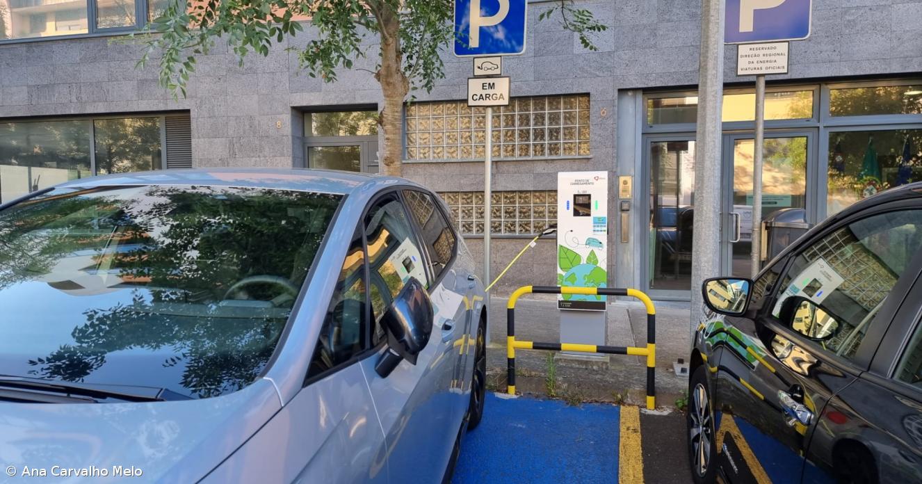 Elétricos e híbridos representam 47% dos veículos adquiridos nos Açores este ano