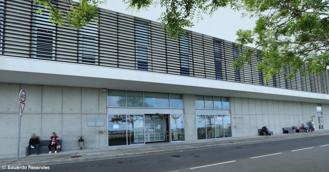 Há mais de 3.140 edifícios com coberturas em amianto nos Açores