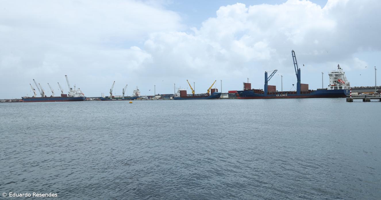 Conselho de Ilha de São Miguel defende requalificação do porto de Ponta Delgada