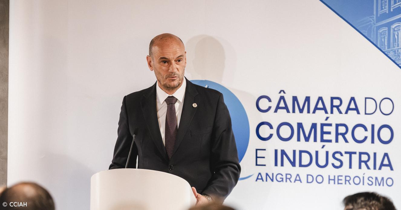 Câmara de Comércio de Angra alerta para declínio demográfico dos Açores "sem economia forte"
