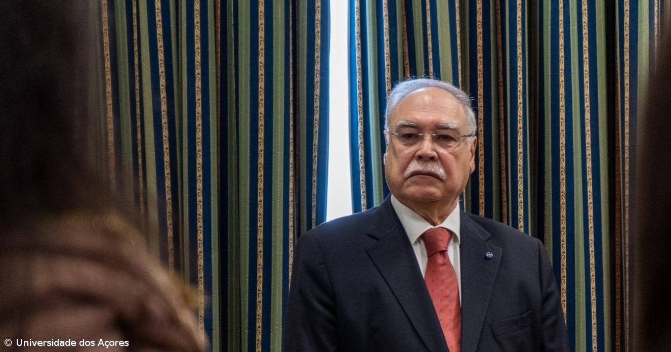 Centro Académico Clínico “não pode esperar mais tempo”