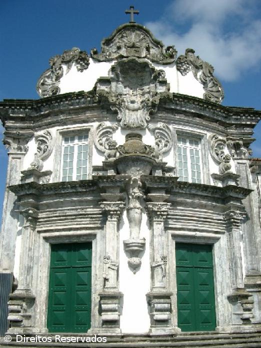 PS questiona Governo sobre edifício da antiga repartição de Finanças da Ribeira Grande