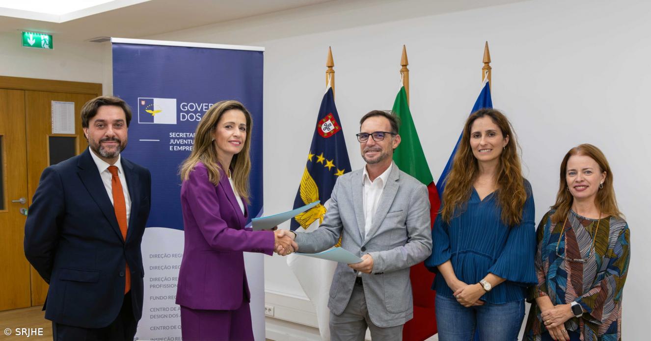 Governo dos Açores apoia construção de 41 habitações em Rabo de Peixe com 1,9 ME